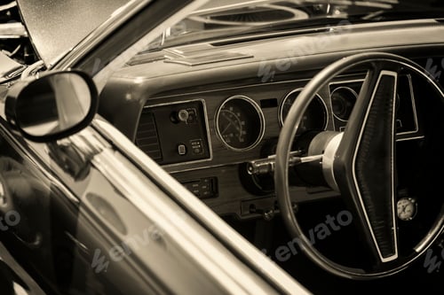 Preview: Classic car dashboard