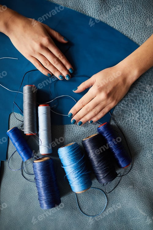 Preview: Blue Tailoring Background