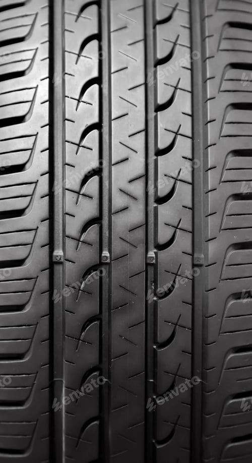 Preview: Car tyre