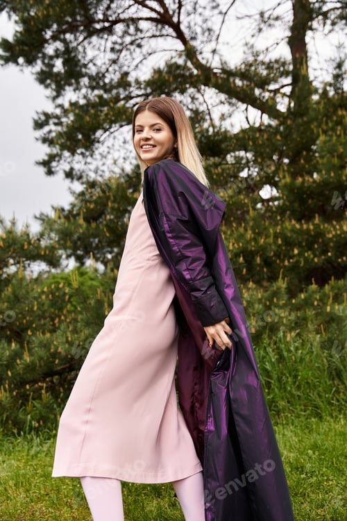 Preview: Portrayal of a Young Woman in Nature, Showing Off her Fashion Style