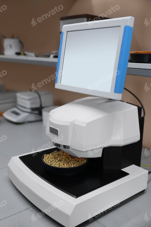 Preview: Multipurpose infrared analyzer for grain samples in modern laboratory