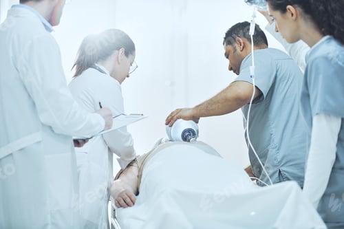 Preview: Doctors saving patient