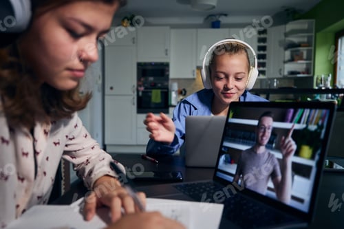 Preview: Online school lesson at home