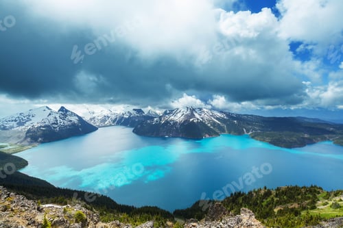 Preview: Garibaldi lake