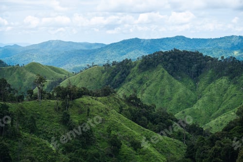 Preview: Landscape image of a beautiful mountains ranges view