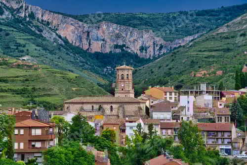 Preview: Town of Viguera, Spain