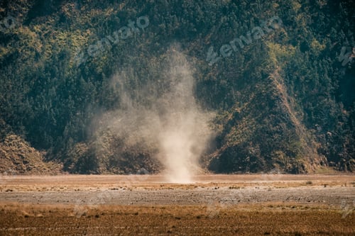 Preview: Dusty storm swirl on dry land