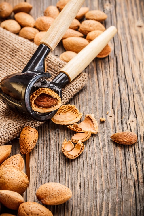 Preview: Almonds