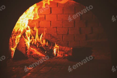 Preview: In The Oven Burning Wood There Cook Food