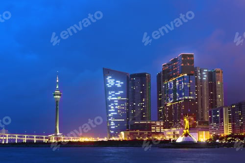 Preview: Macau at night
