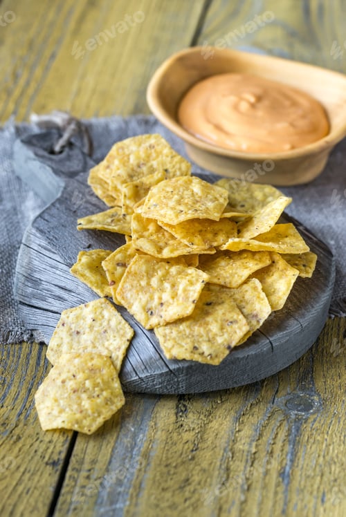 Preview: Tortilla chips with chile con queso