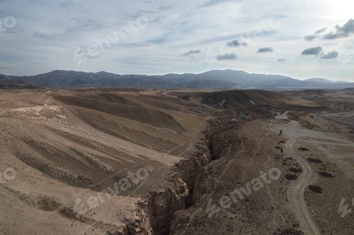 Preview: A deep ravine cutting through the desert of Arequipa