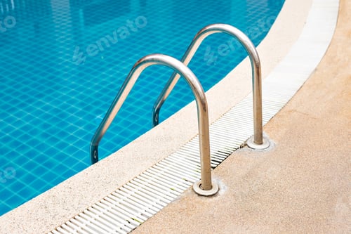 Preview: entry to the pool as a background