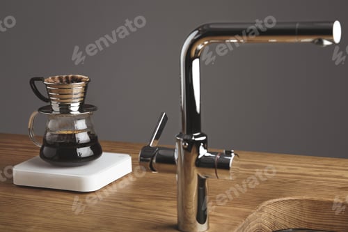 Preview: Drip japanese coffee maker behinf silver tap