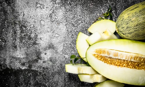 Preview: Fresh ripe sliced melon.