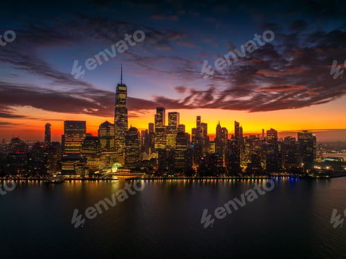 Preview: Aerial view of Manhattan at sunrise