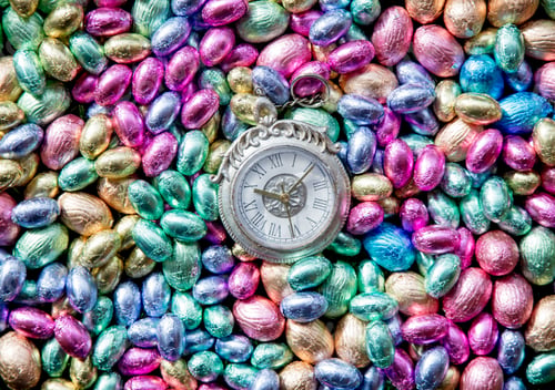 Preview: olor Chocolate Easter eggs and alarm clock on it