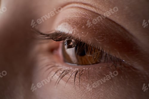 Preview: Eye of anonymous kid with tear