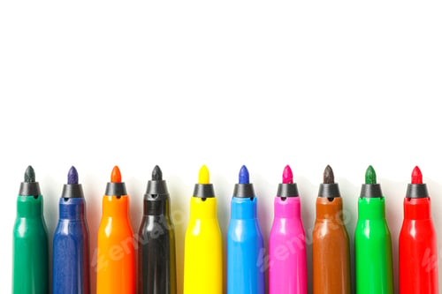 Preview: Color markers isolated on white background, closeup