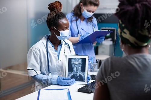 Preview: Cervical doctor with x-ray ct scans