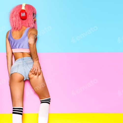 Preview: Fitness and music. Girl DJ. Glamorous style. Beautiful body. Dan