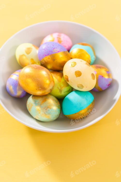 Preview: Easter eggs