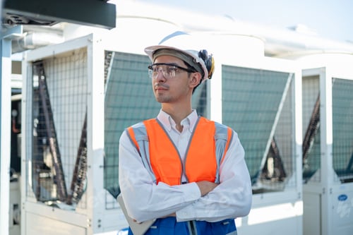 Preview: Engineer under checking the industry chilled water fan coil unit air conditioner is water cooling