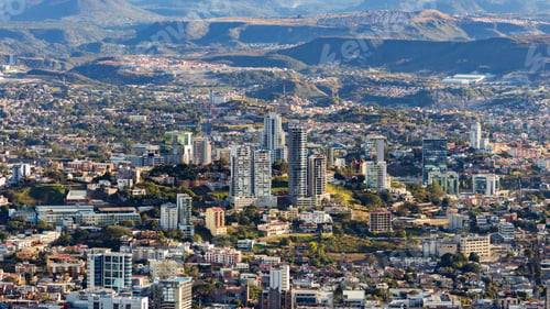 Preview: Aerial shot of the buildings in Tegucigalpa, Honduras
