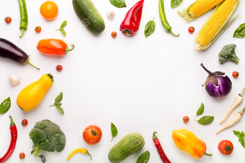 Preview: Round frame of fresh and healthy vegetables on white