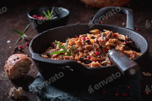 Preview: Homemade and tasty stew made of beef and sauerkraut.