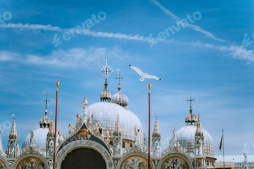 Preview: Piazza San Marco Saint Mark Square with Basilica di San Marco. Roof architecture details with flying