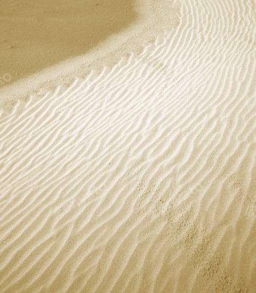 Preview: Sand in the desert