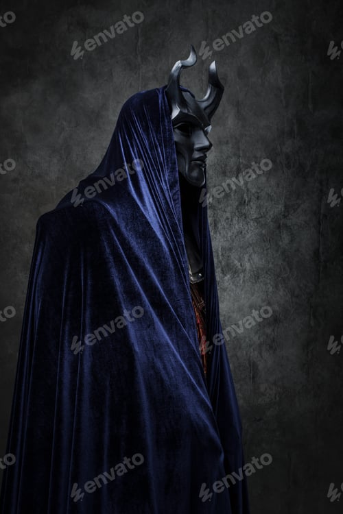Preview: Evil cultist with dark cloak against dark background
