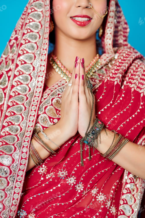 Preview: Indian bride making namaste gesture