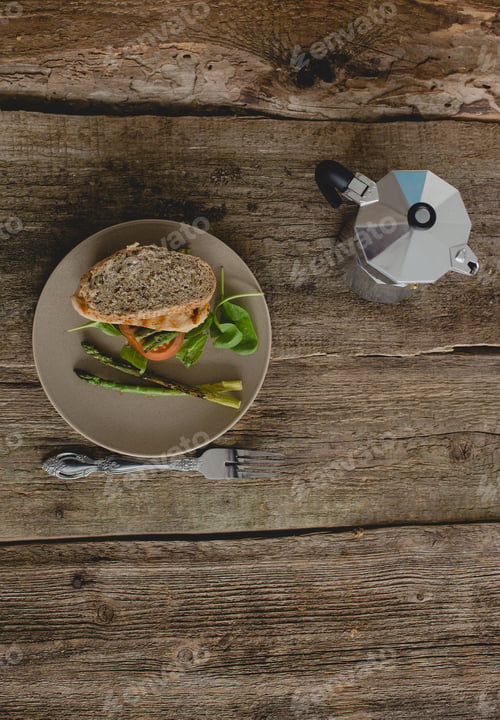 Preview: Sandwich on the table