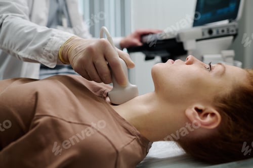 Preview: Ultrasound procedure in medical office