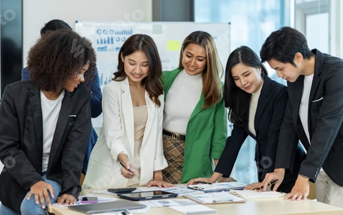 Preview: Business people working and brainstorming in office