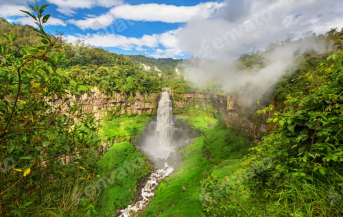 Preview: Waterfall in Colombia