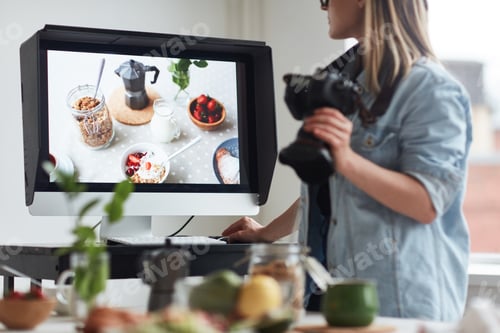 Preview: Shooting food