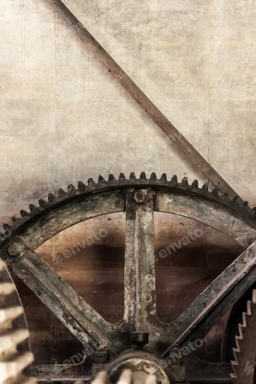 Preview: Close up of rusting metal gears