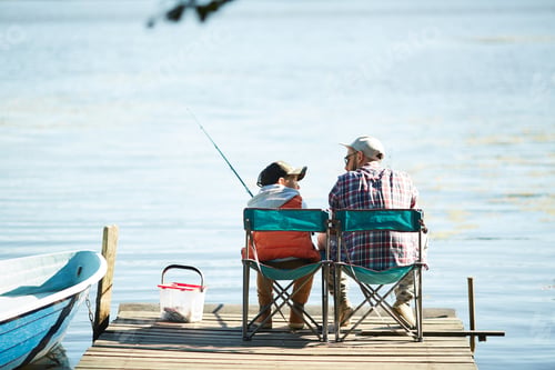 Vista previa: Spending time with family