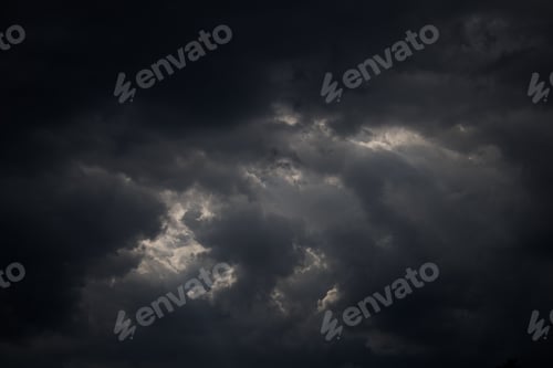 Preview: Background of a grey cloudy sky on a gloomy night