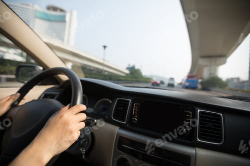 Preview: Driving in air pollution city