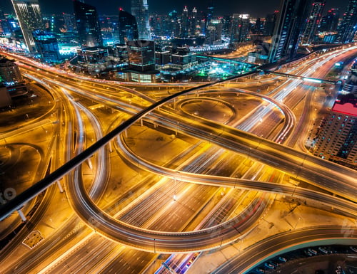 Preview: Extraordinary thoroughfare leading to Abu Dhabi, Dubai, United Arab Emirates.