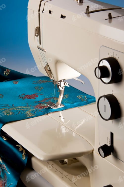 Preview: Sewing machine