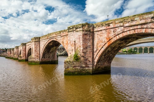 Preview: Old stone bridge in Berwick-upon-Tweed