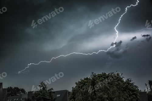 Preview: Breathtaking scenery of lightning in the dark sky - great for a cool background