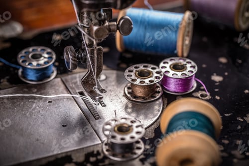 Preview: Old sewing machine
