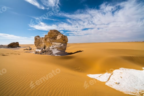 Preview: Chalk rocks in the White Desert at sunset. Egypt, Baharia