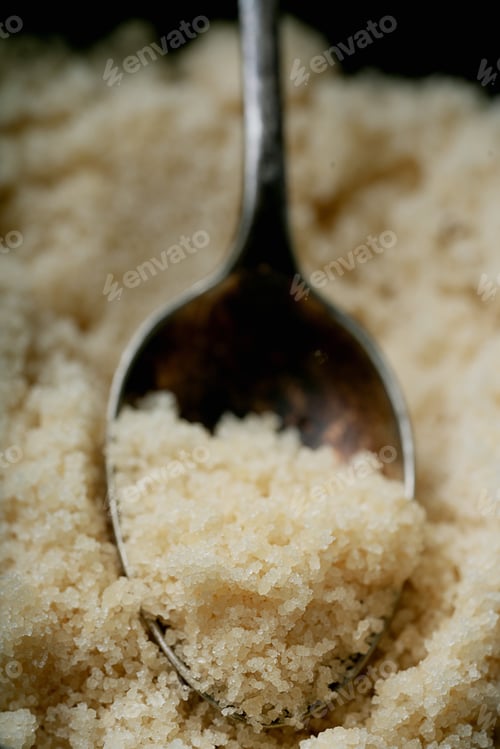 Preview: Organic brown sugar in a bowl
